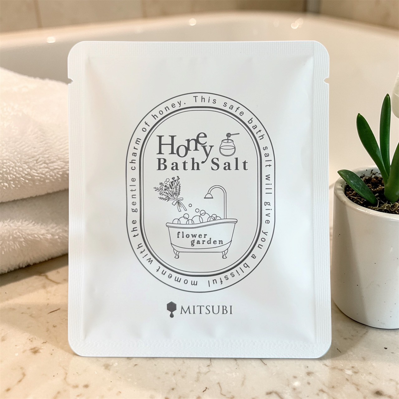   Honey Bath Salt（ハニーバスソルト）